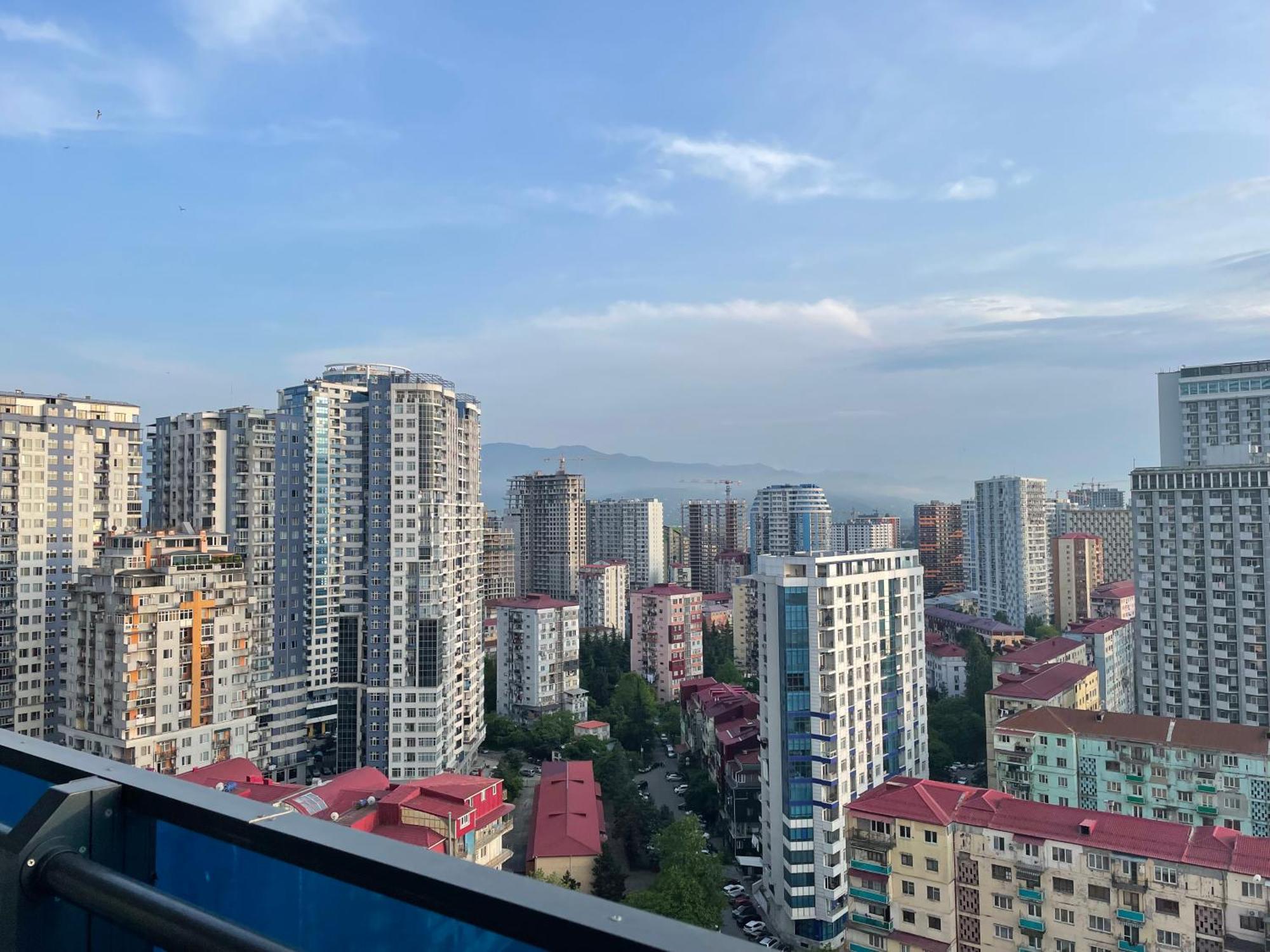Sky Apartments Batumi Exterior photo